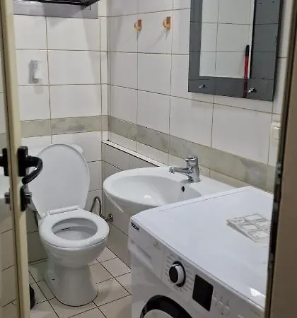 Vlora Home Lägenhet *